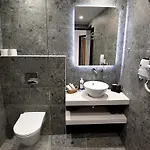 Apartamento Rose N Stone, Prince, Luxury Tínos