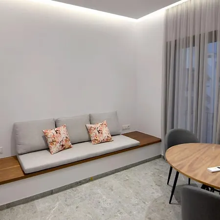 Rose N Stone, Prince, Luxury Apartment Tinos